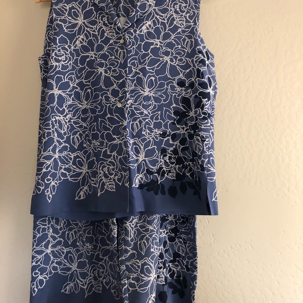 Tommy Bahama top & pants